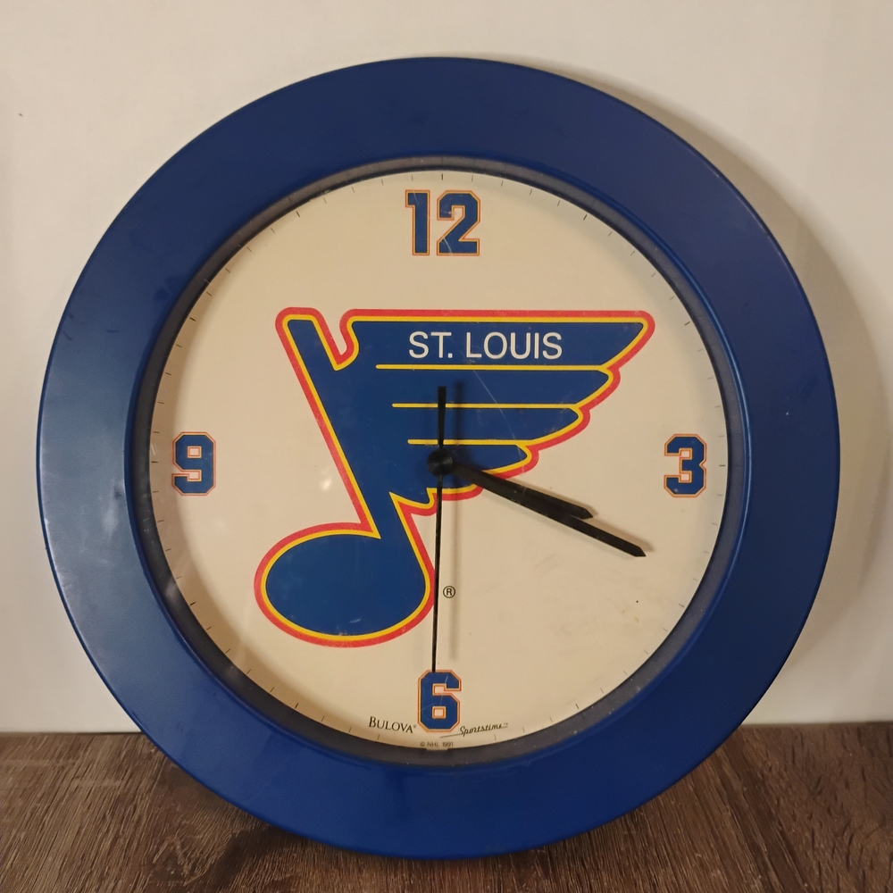 Bulova St.Louis Sportstime Wall Clock